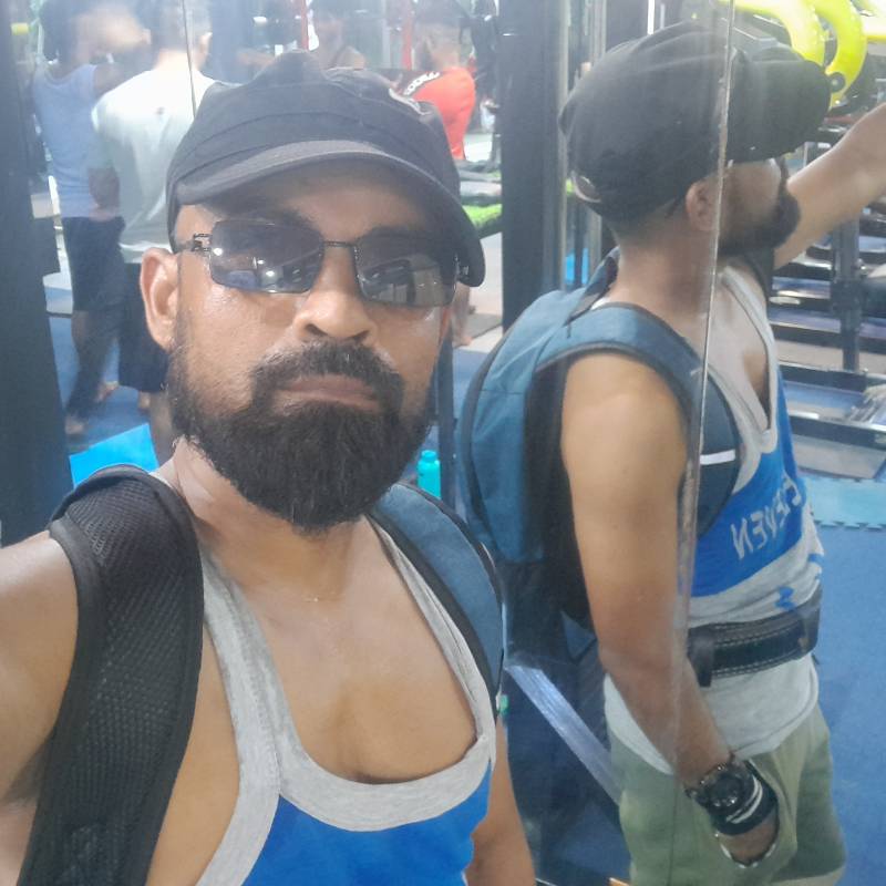 Rk babu, 31, Suisse