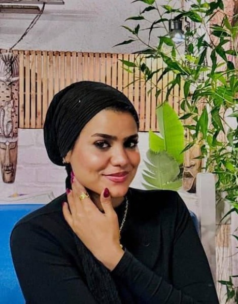 Farida, 35, stanbul