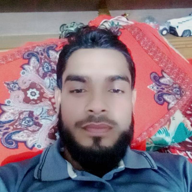 Sumon Ahmed, 33, istanbul
