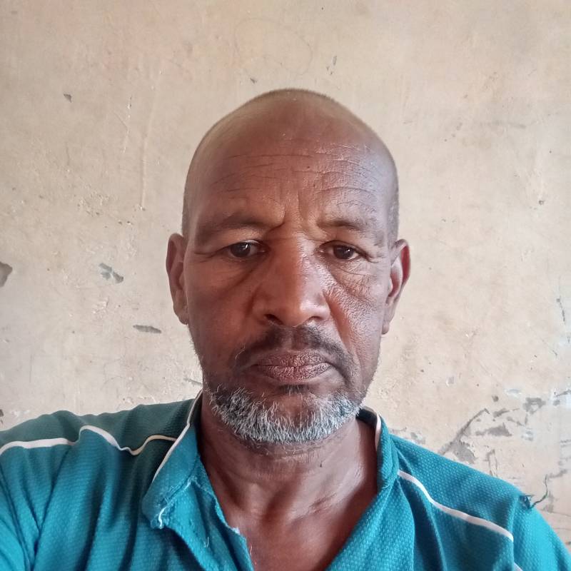 Aymun, 56, gaza