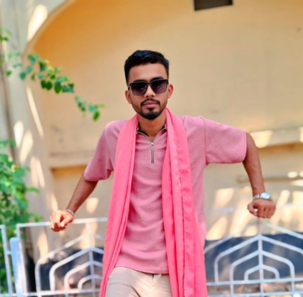 Zisan Ahmed, 21
