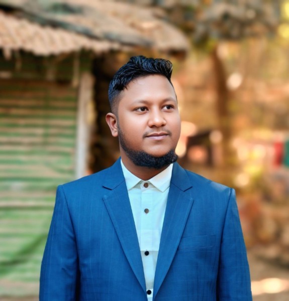 Md Javed, 29, Vico del gargano