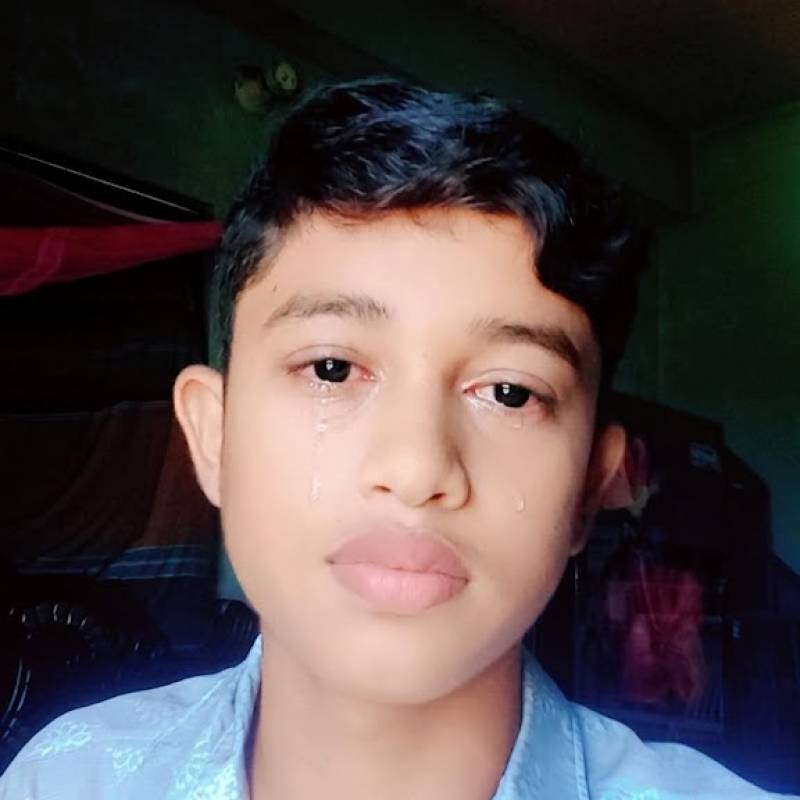 Roman, 18, Sreepur