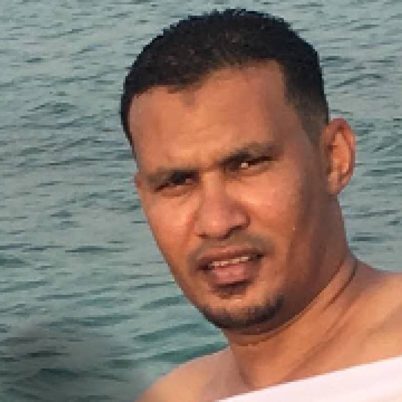 Todamina, 42, United State