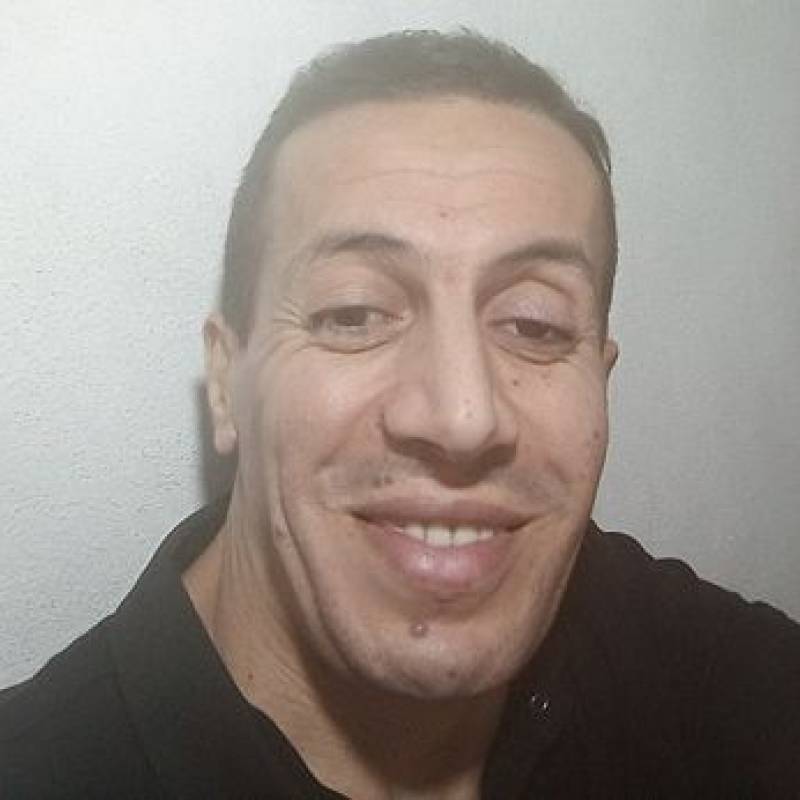 Hakim., 47, Ohio