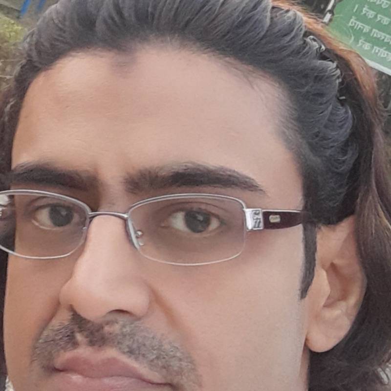 Dr. FATEH SINGH, 32, Spain