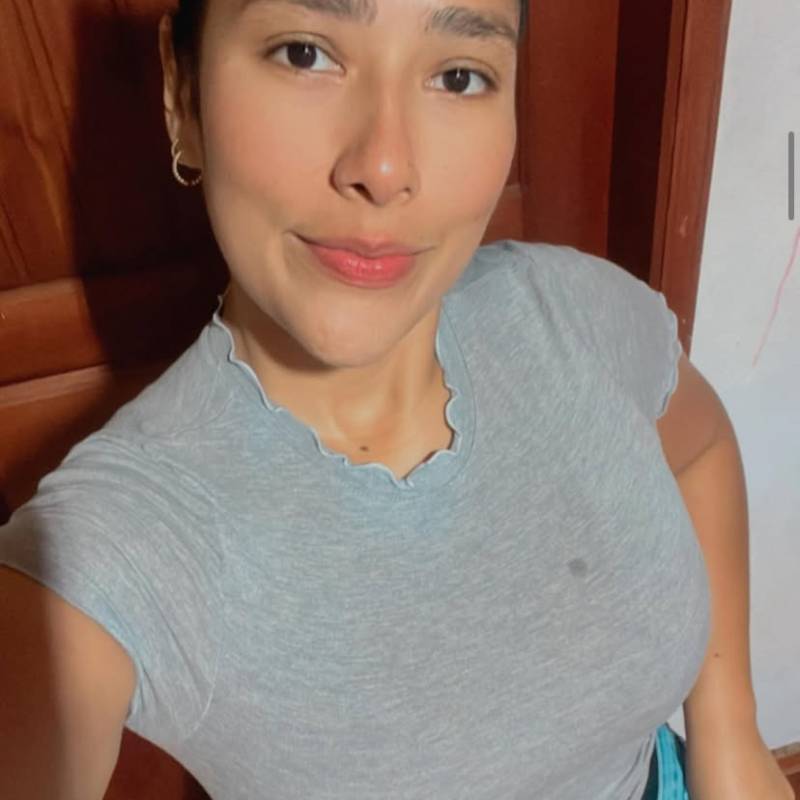 Laura, 41, Jeshore Noapara