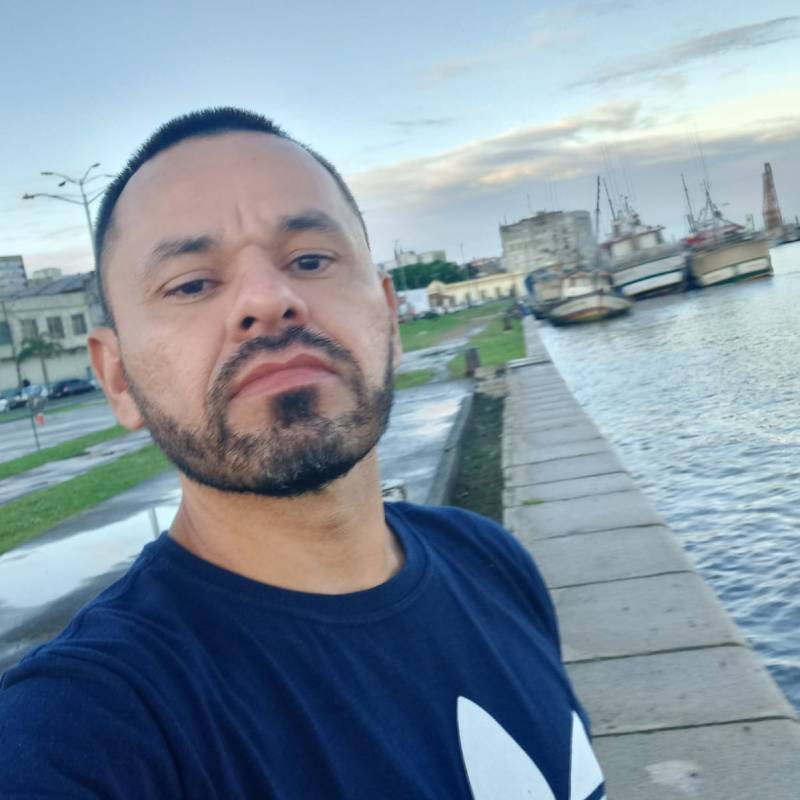 thiago, 43, United Kingdom