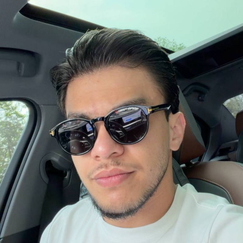 Hojiakbar, 26, Sofia