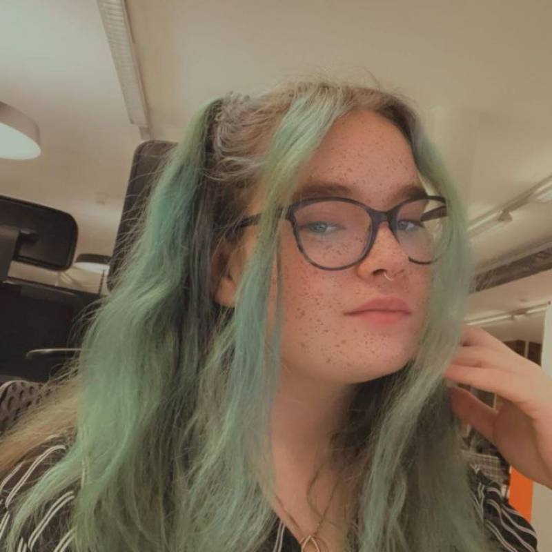 catherine, 25, Medford