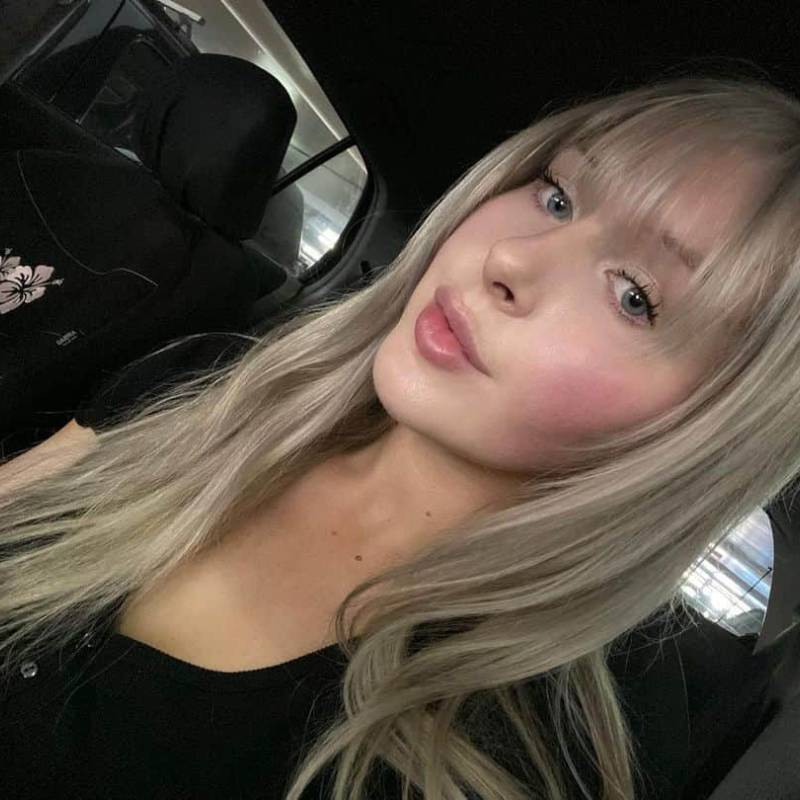 Alena croft, 35, United States of America