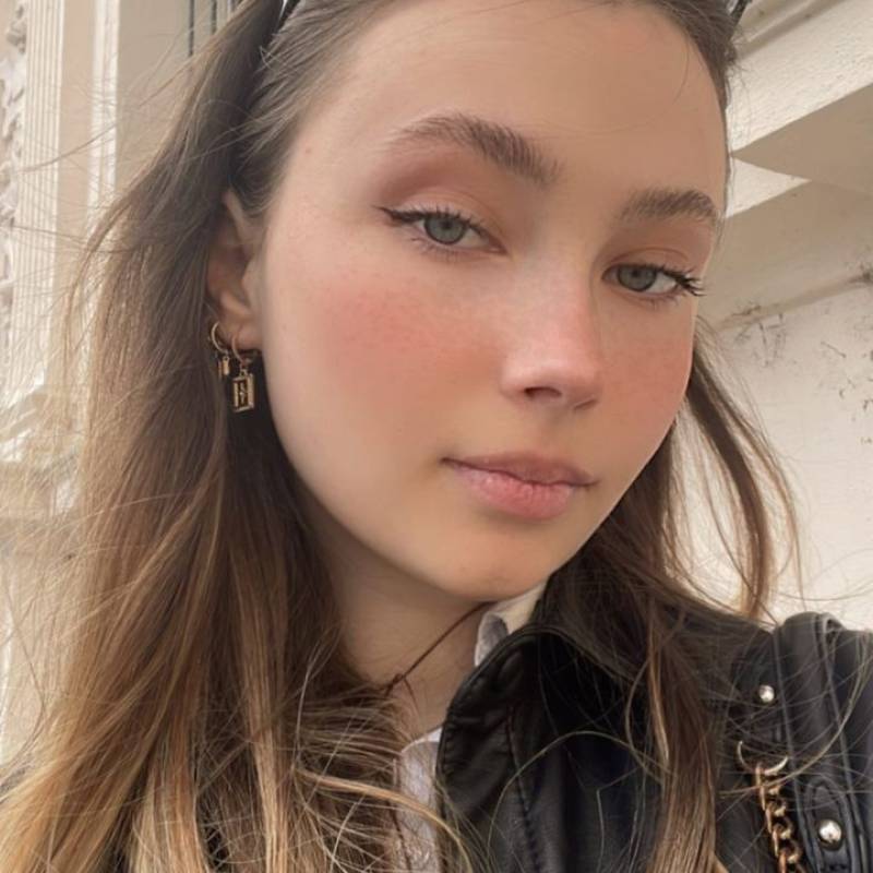 Melody, 27, United States