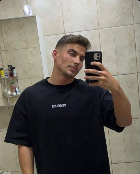 Jake Morgan, 30, United Arab Emirate