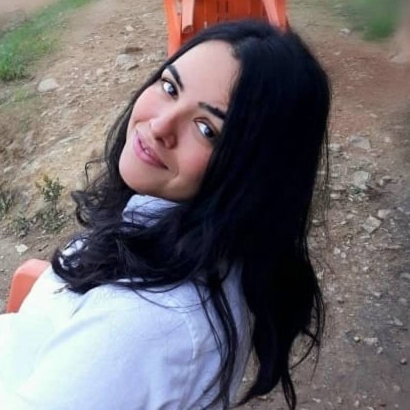 Fatima, 31, iTaly