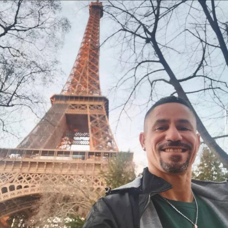 fredrique, 48
