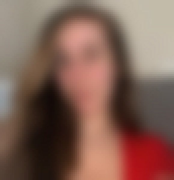 Bella, 50