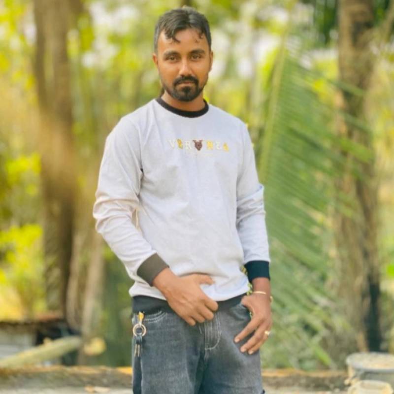 Mahfuj Ahmed, 26, Banner Illinois