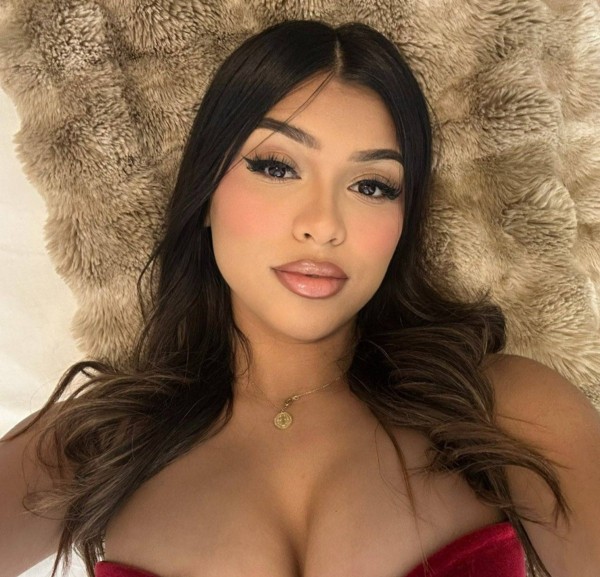 Amanda Smith, 30