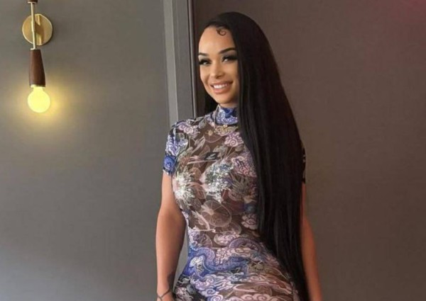 Sandra, 36, Ghana