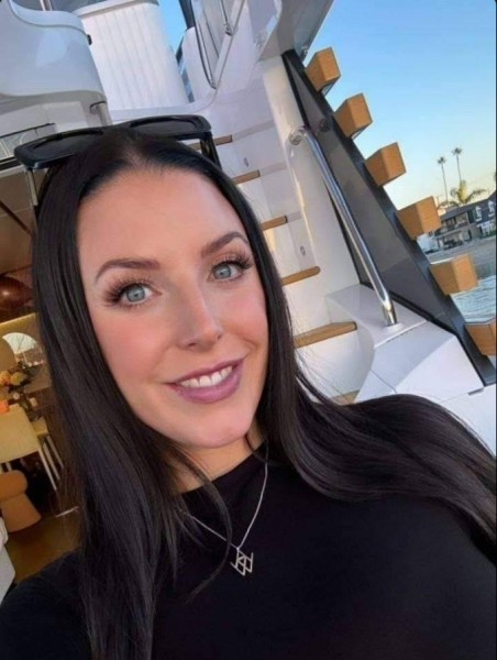 Elsbeth, 31, Tennessee