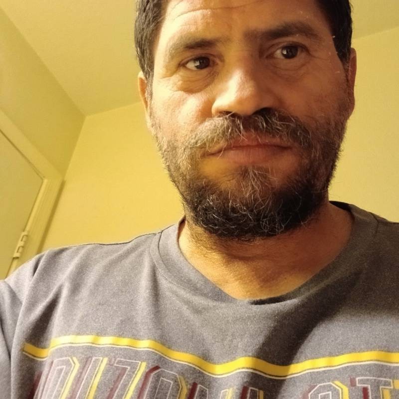 Dallas, 47, sa