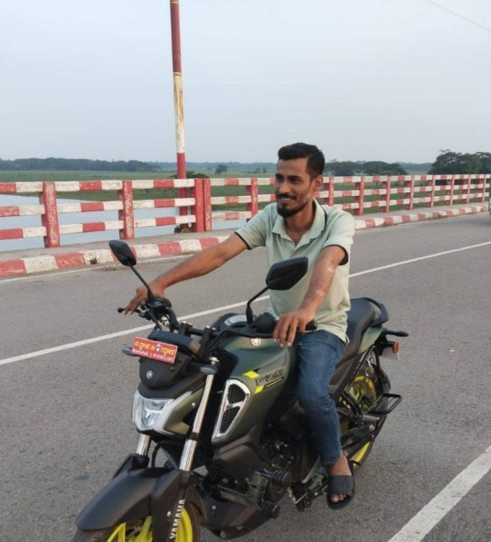 Zahid, 33, osaka