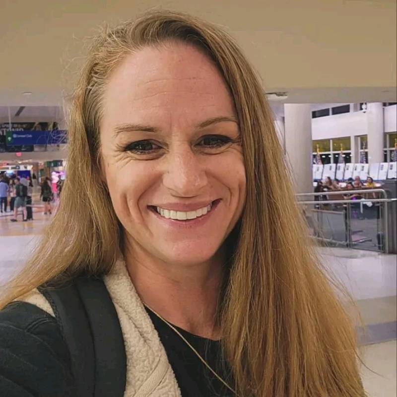 lisa, 48, Cairo
