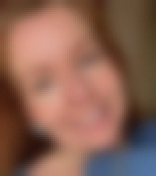 Tiara, 43