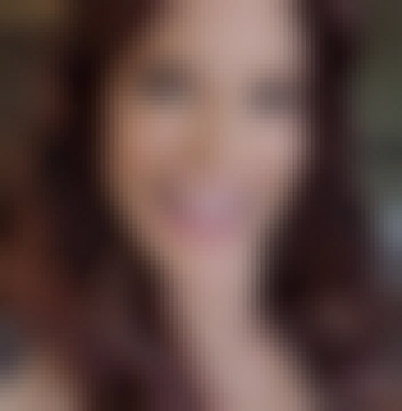 Elizabeth, 41