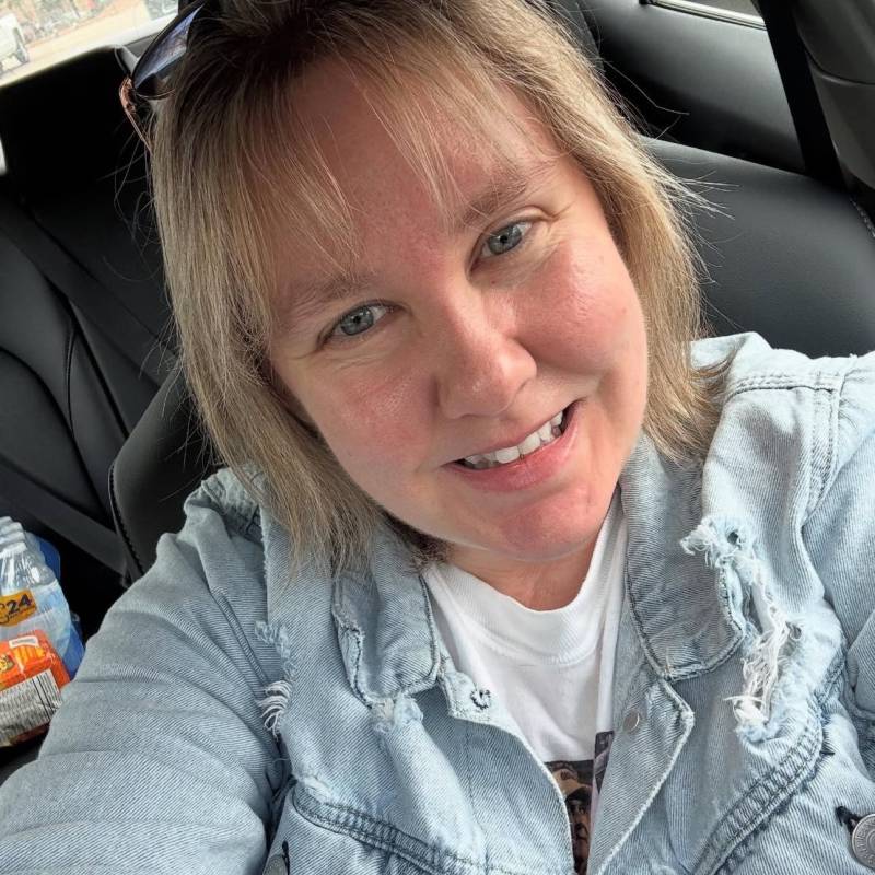 Sophie, 60, USA