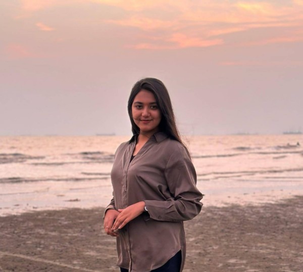 Tabassum, 27, Australia
