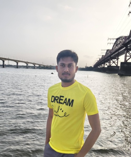 .Sahim, 29, uk