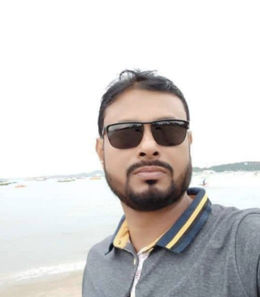 Kamruzzaman, 46, Austria