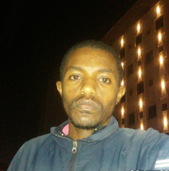 Getnet, 40, iTaly