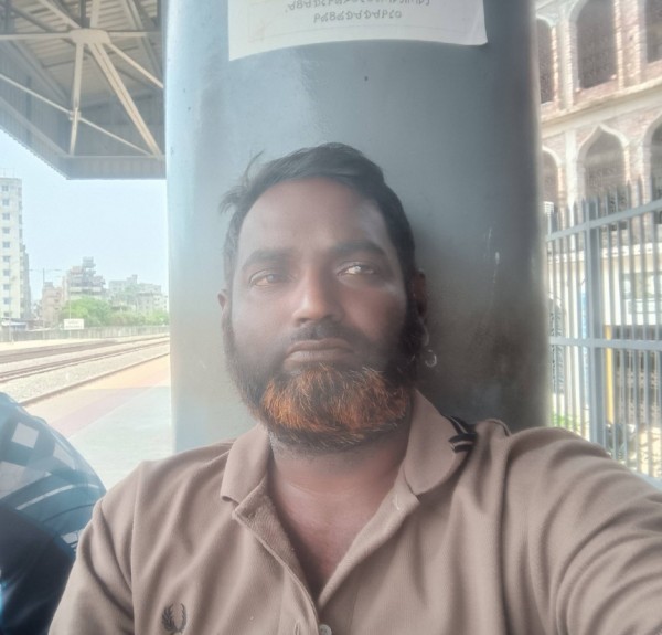 Mohammad, 41, Bloemfontein