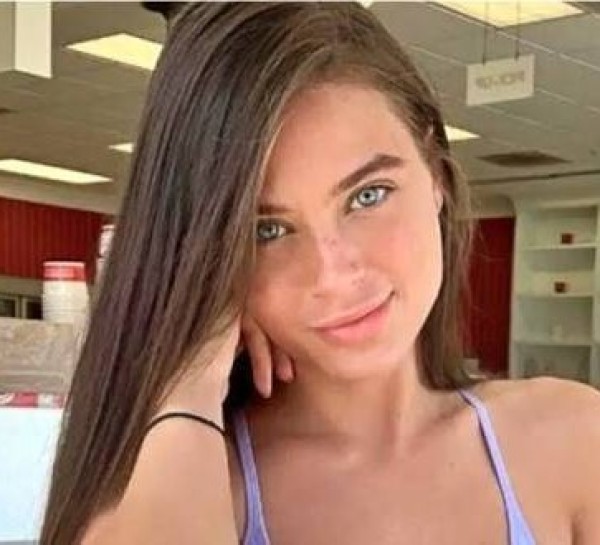 Lana, 26, USA