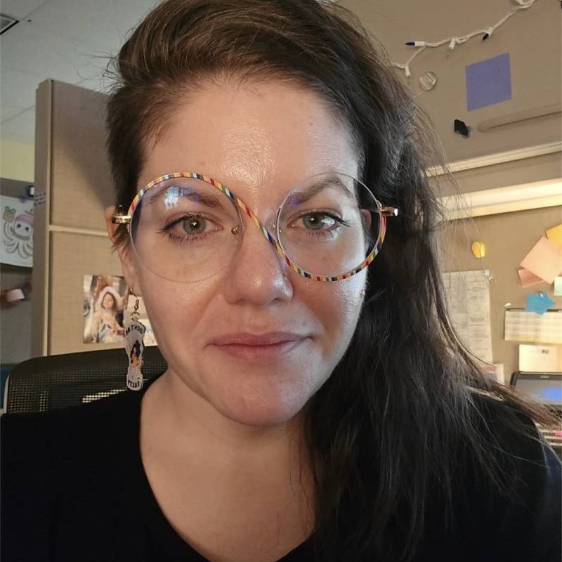Stella, 43, Any countries but I we be glad if there is any lady from China