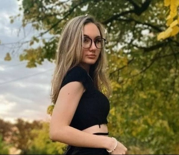 Olivia, 27, Rangpur