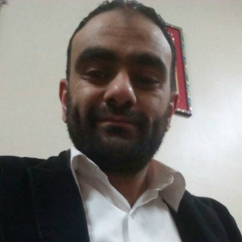 Ayman, 42