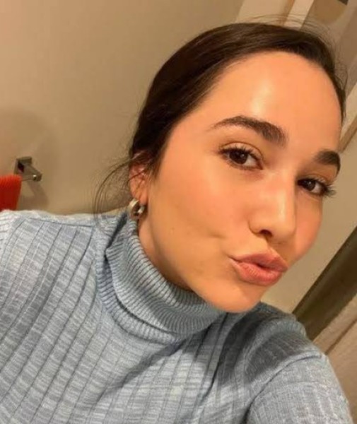 Evelyn Brown, 30, Current in pakistan