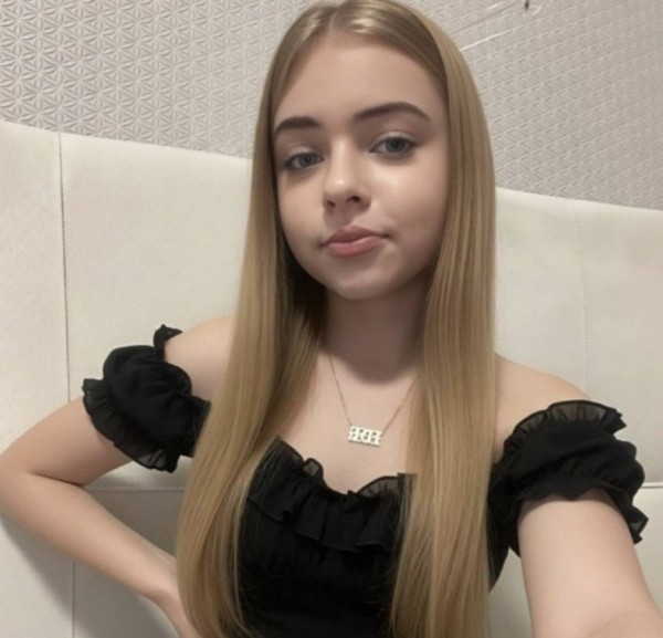 Sonia, 19, Jeshore