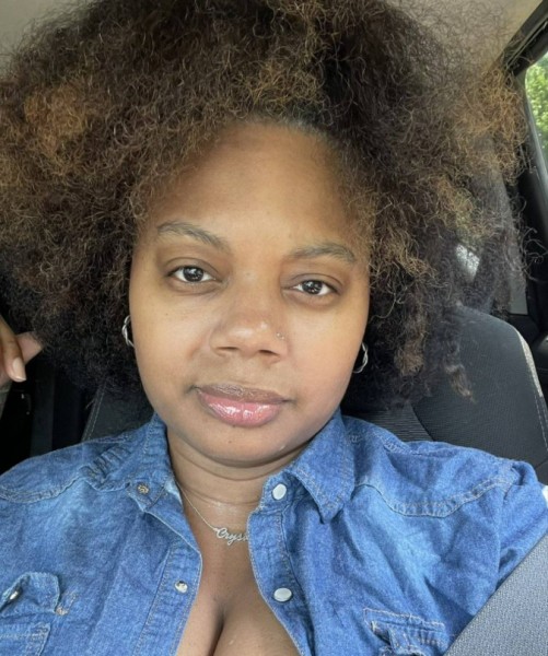 Crystal, 40, Germany