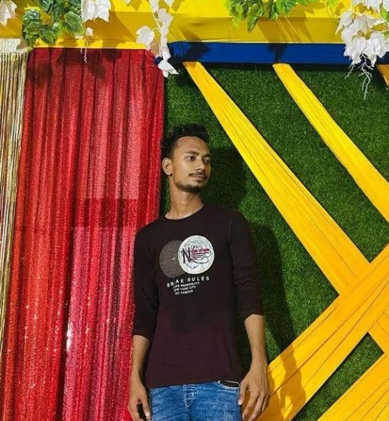 Pabel Ahmed, 25