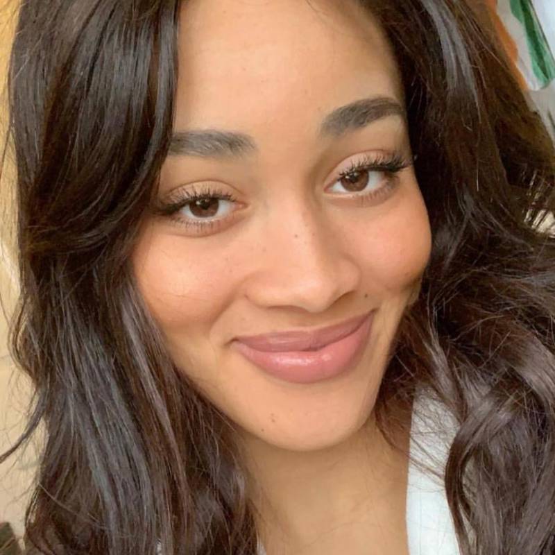 Joyce, 40