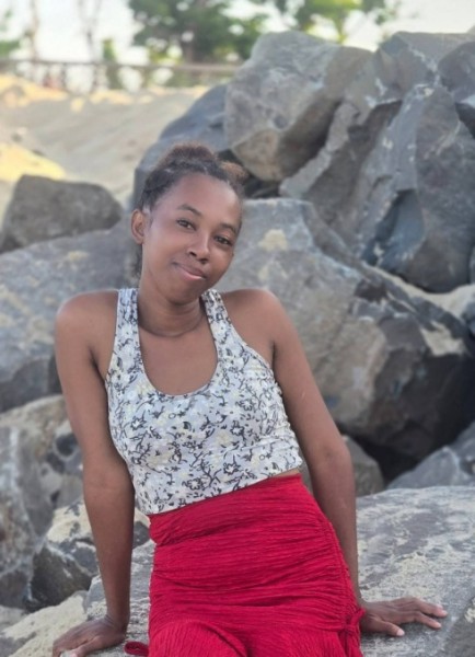 Franjinah, 26, London