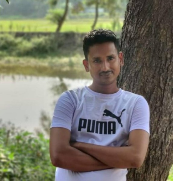 MD RAFIQUEUL, 37, Jeshore Noapara
