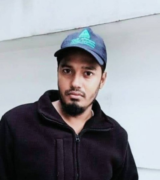 Hossain, 21, Cairo Egypt