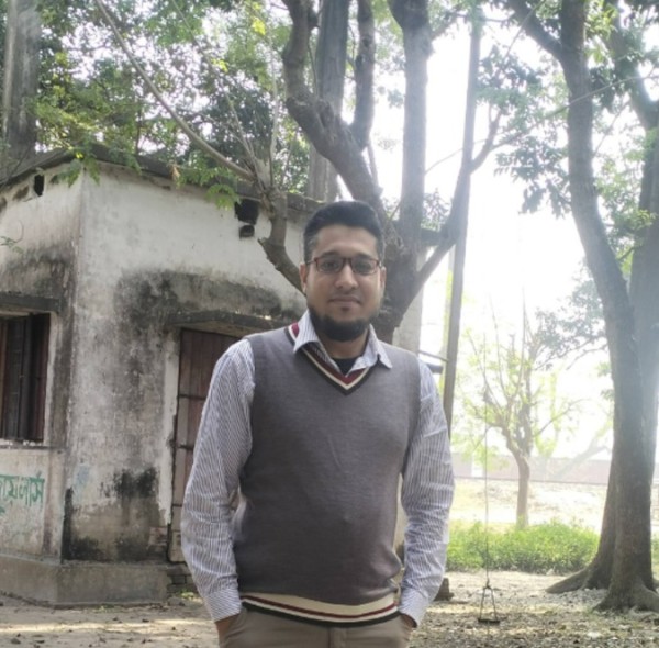 Fardous, 31, kata