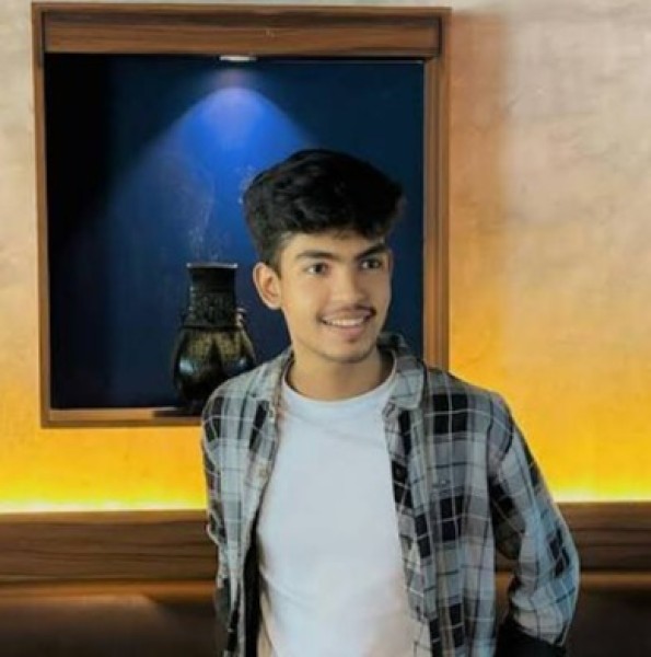 Turjo, 23, Australia