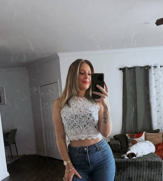 Harriet, 47, Dom ale